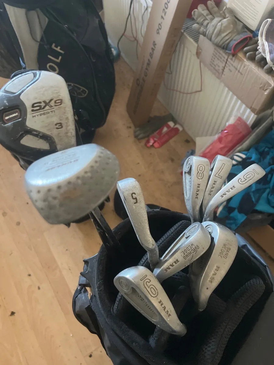 Golf clubs - Image 1