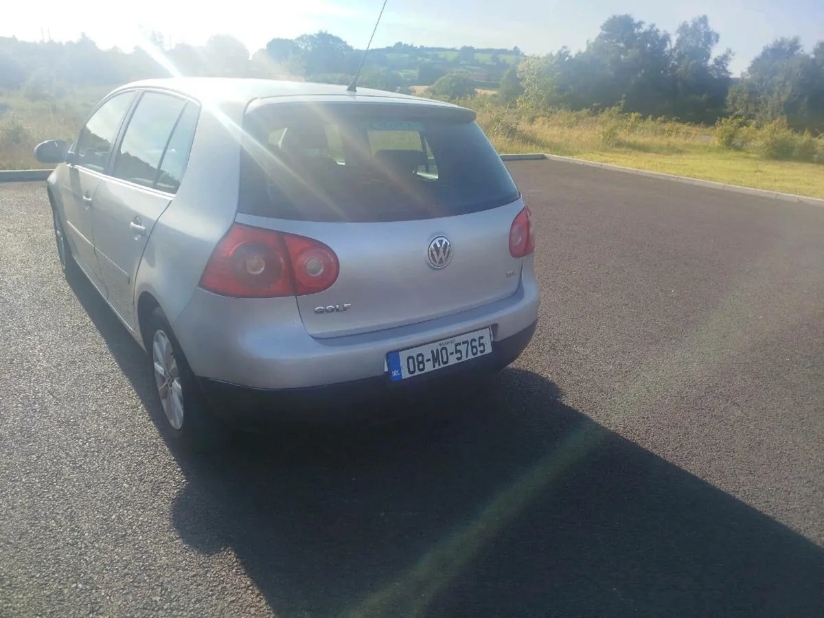 Volkswagen Golf 2008 - Image 2