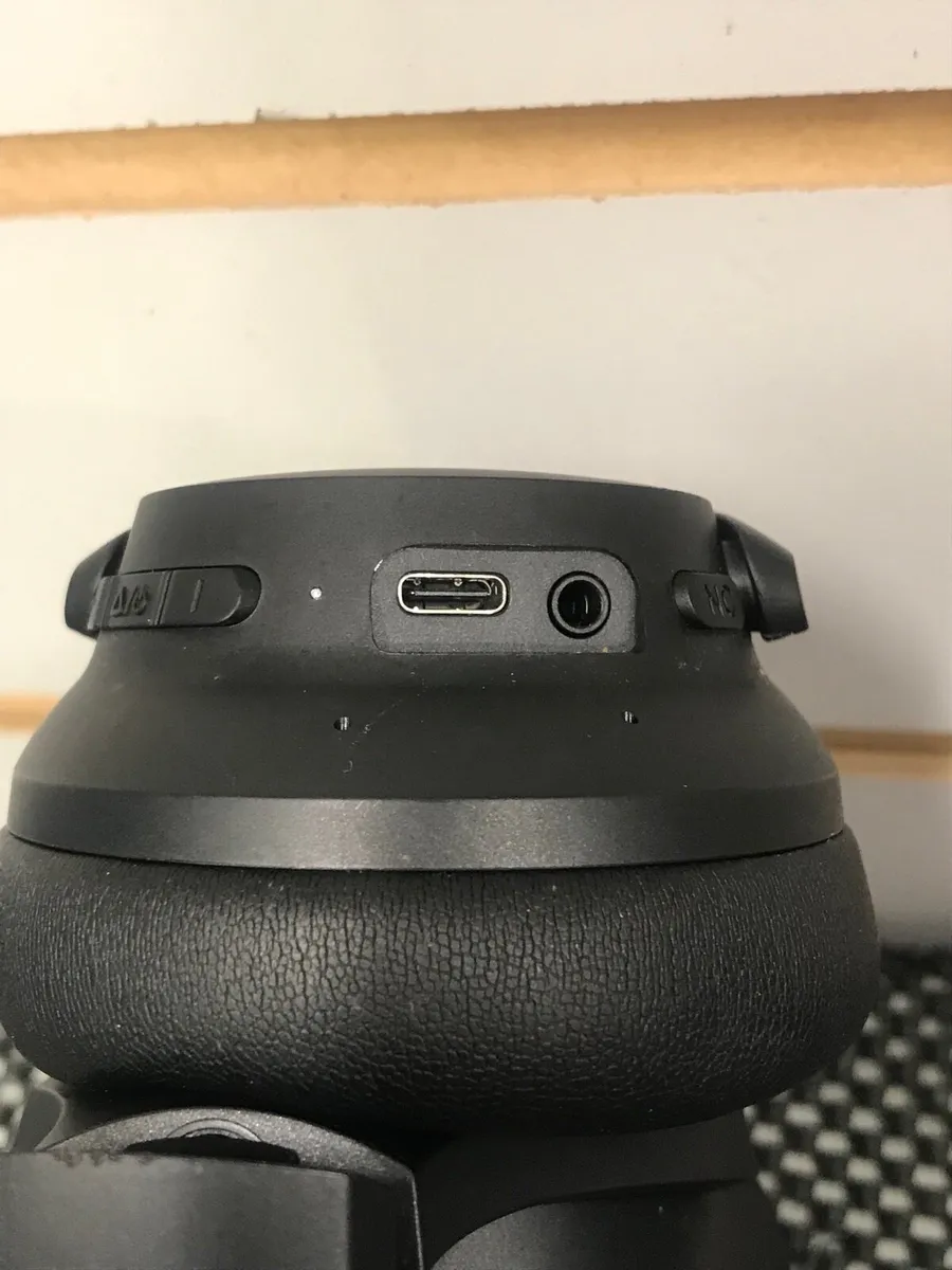 Soundcore Headphones - Image 4