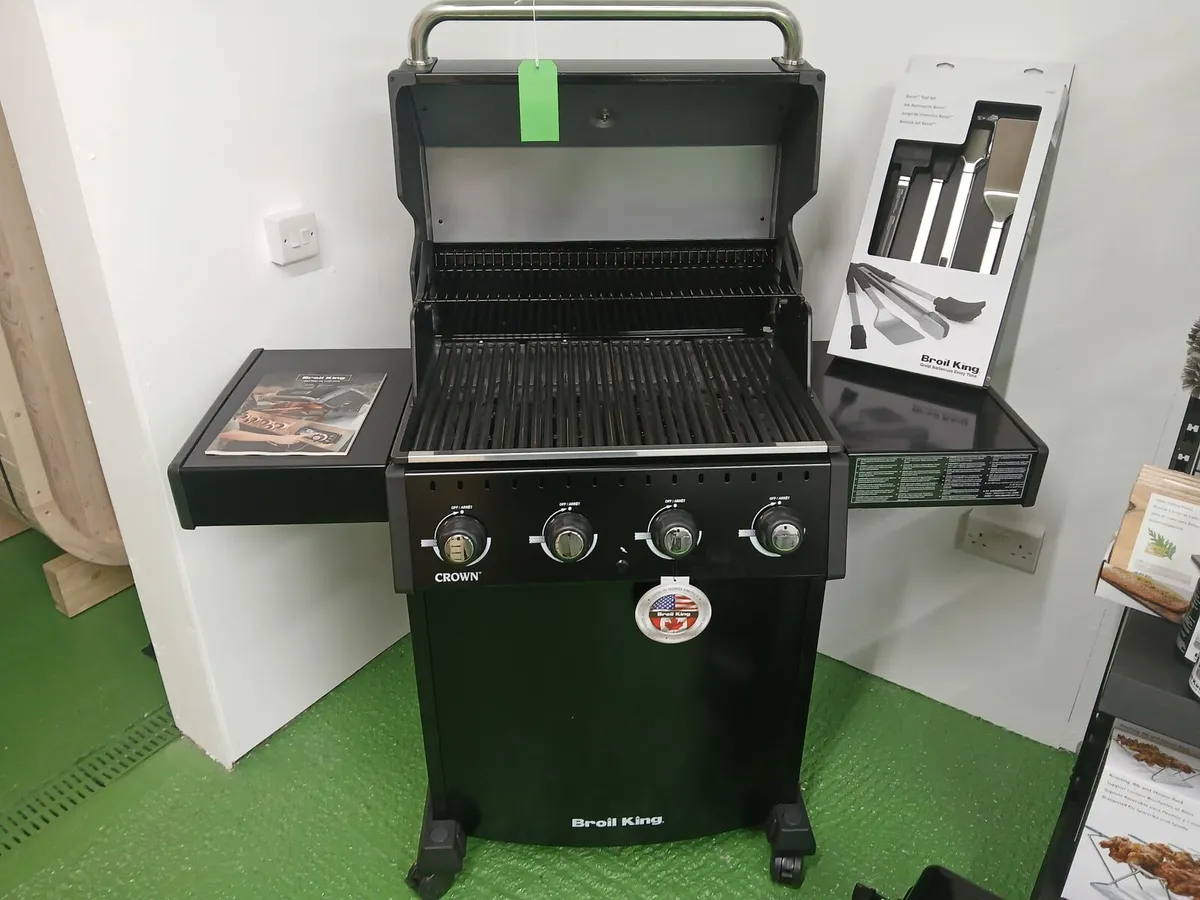 Broil King gas BBQ - Image 2