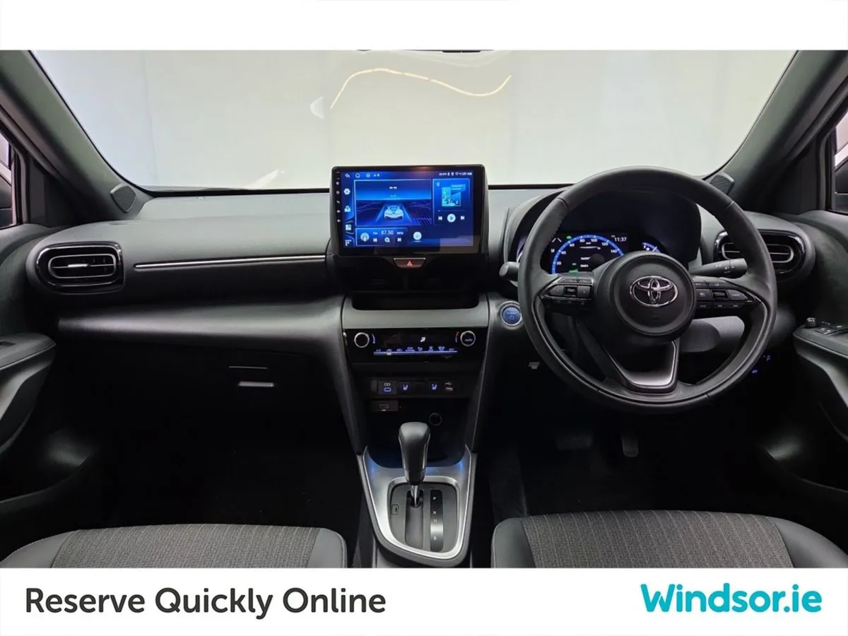 Toyota Yaris Cross Z Luna Sport 1.5 Hybrid - Image 4