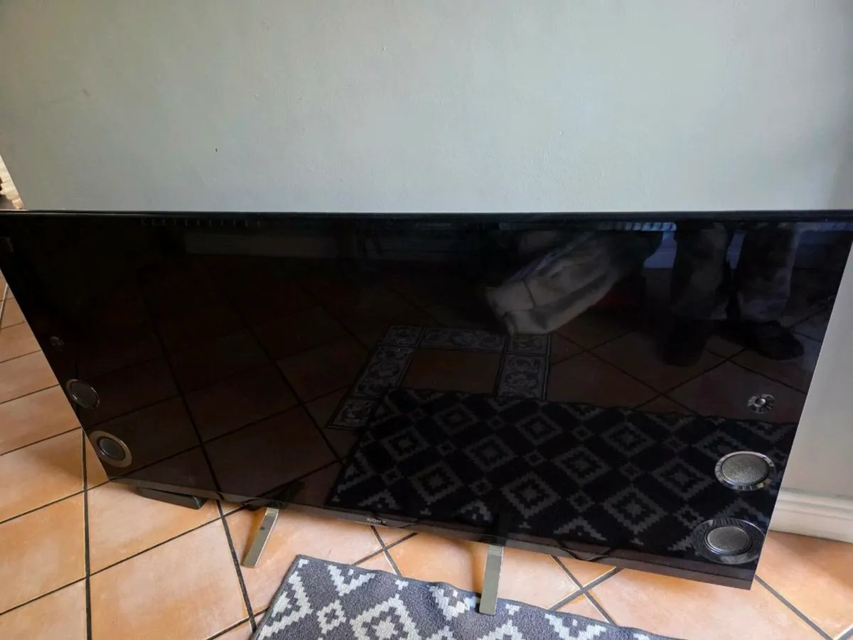 SONY 55 INCH - Image 1