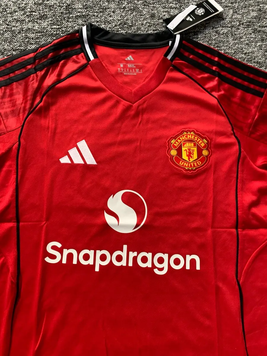 Man United Jersey 25/26 - Image 2