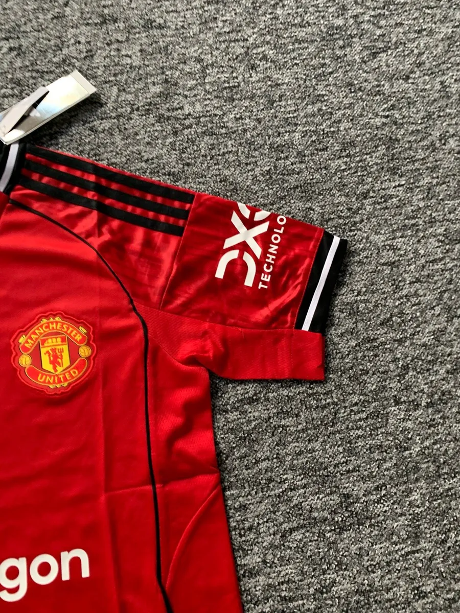 Man United Jersey 25/26 - Image 4