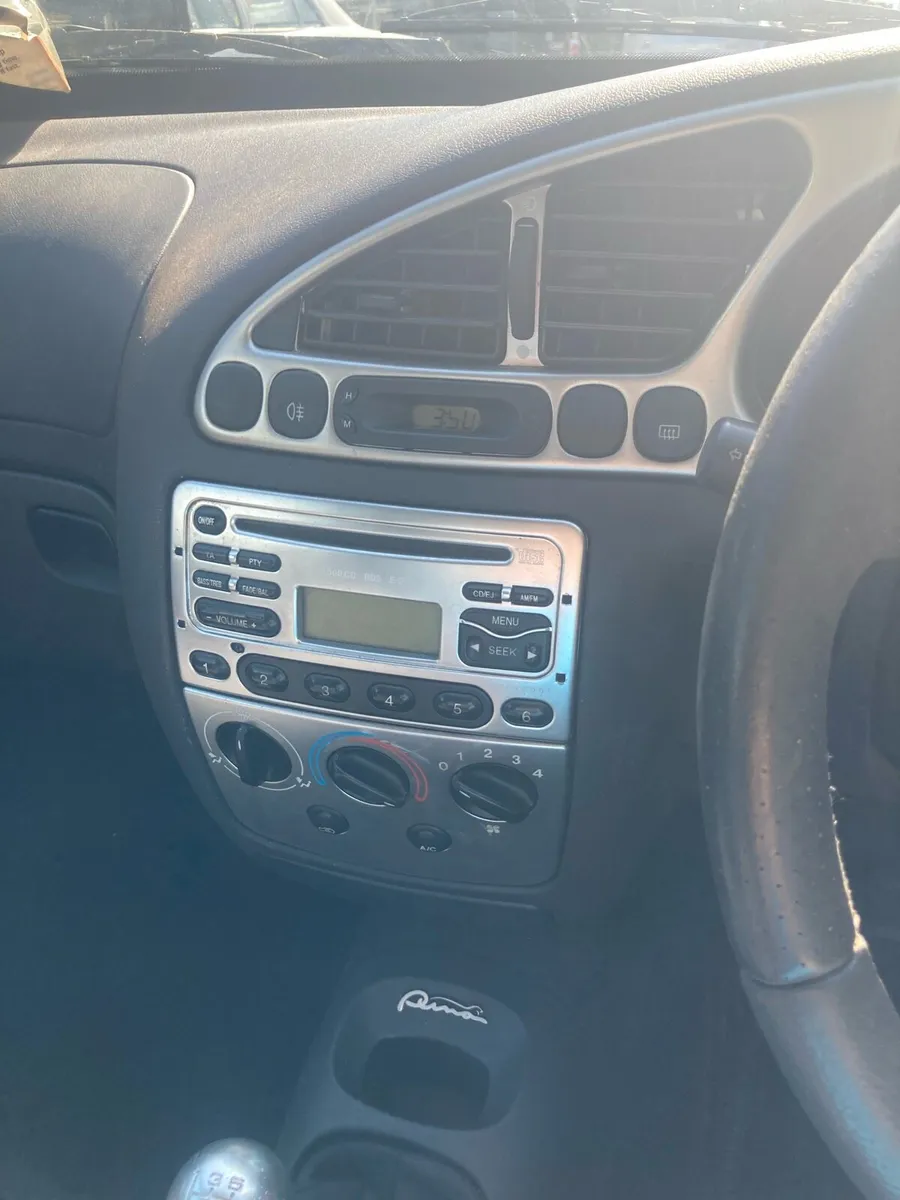 Car - Image 2