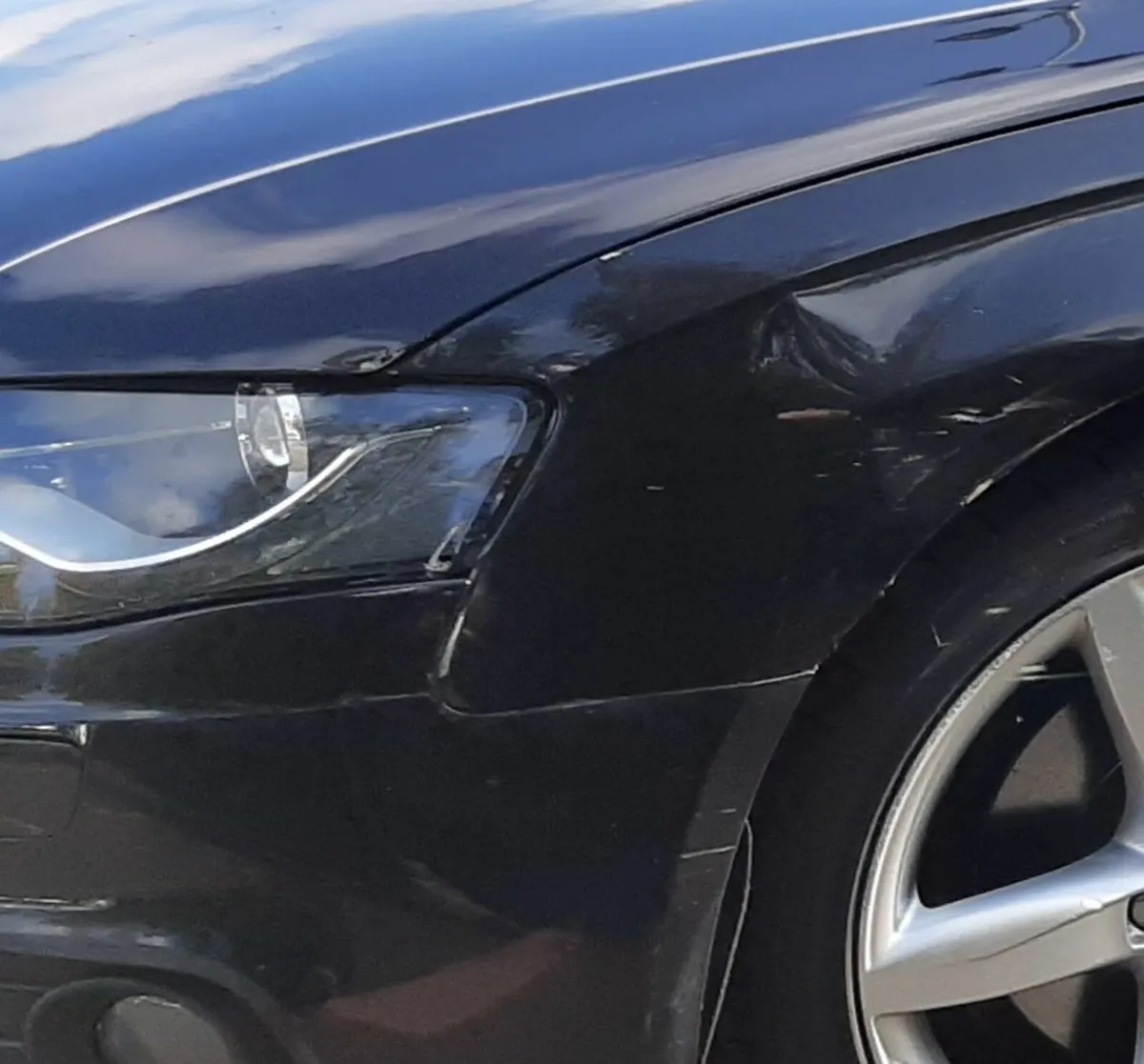 Audi A4 2010 - Image 2