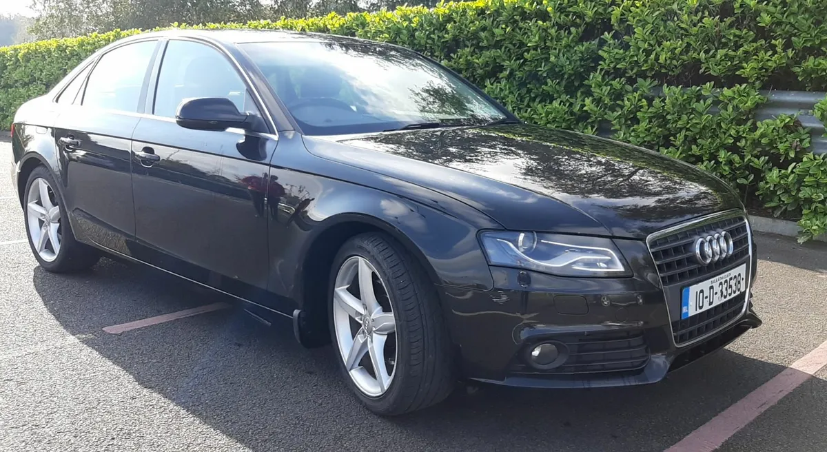 Audi A4 2010 - Image 1