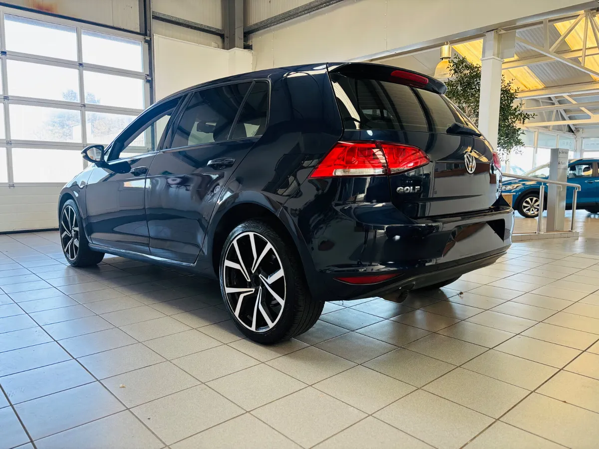 Volkswagen Golf 2014 - Image 4