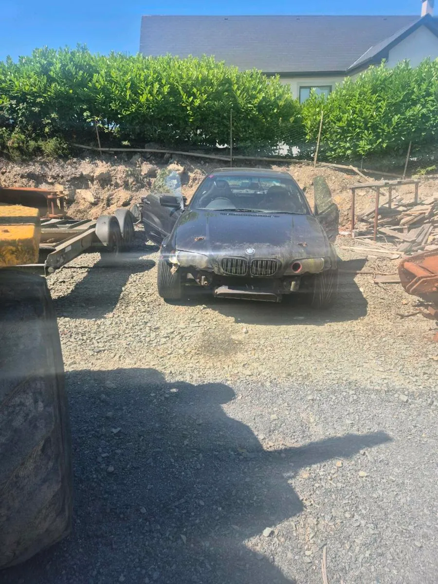 BMW E46 drift car and trailer - Image 1