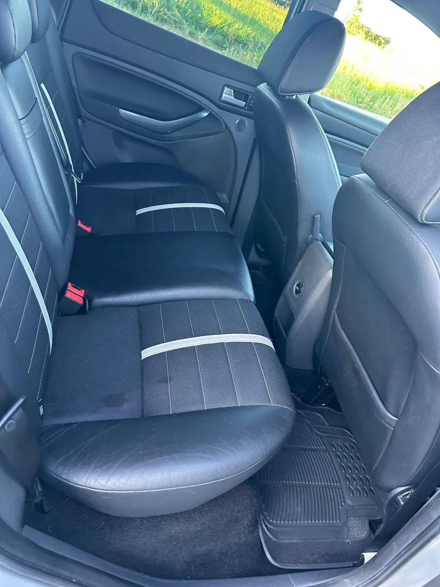 2011 Ford Kuga 4x4 low mileage nct may 2026 - Image 4