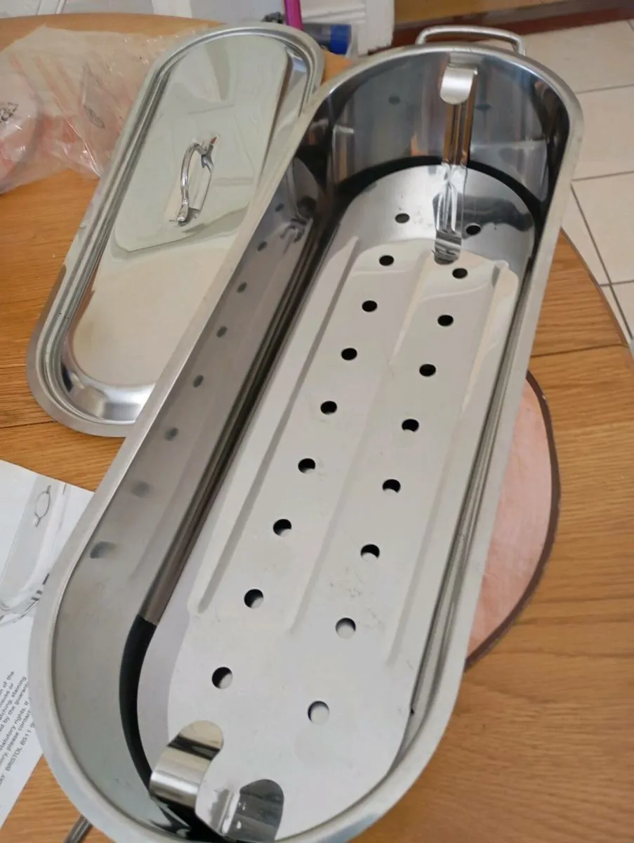 New Stainless Steel Fish Poacher - Image 3