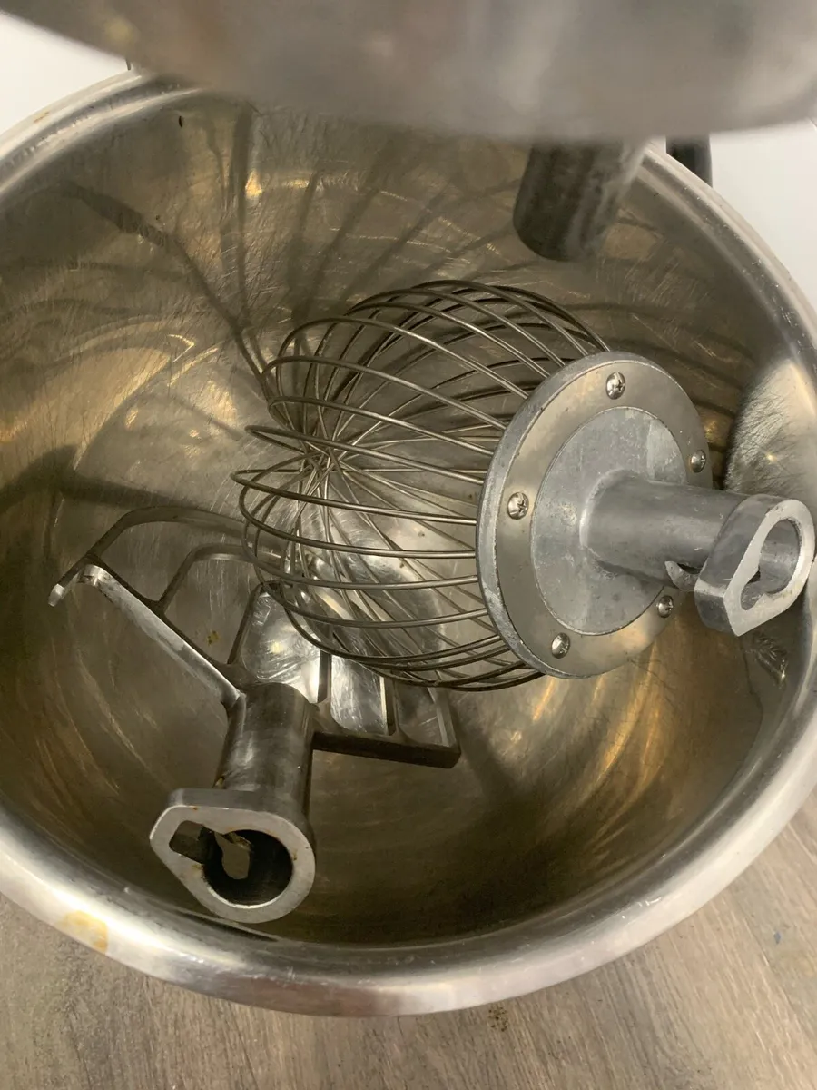 GGM gastro mixing bowl dual speed - Image 4