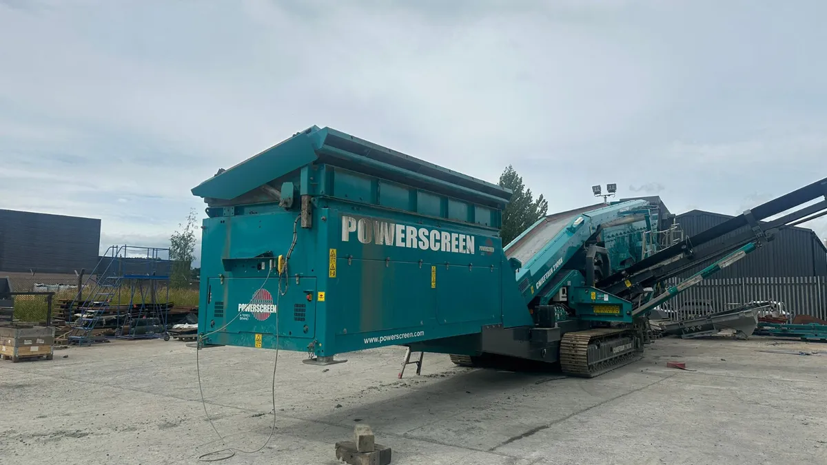 SCREENER