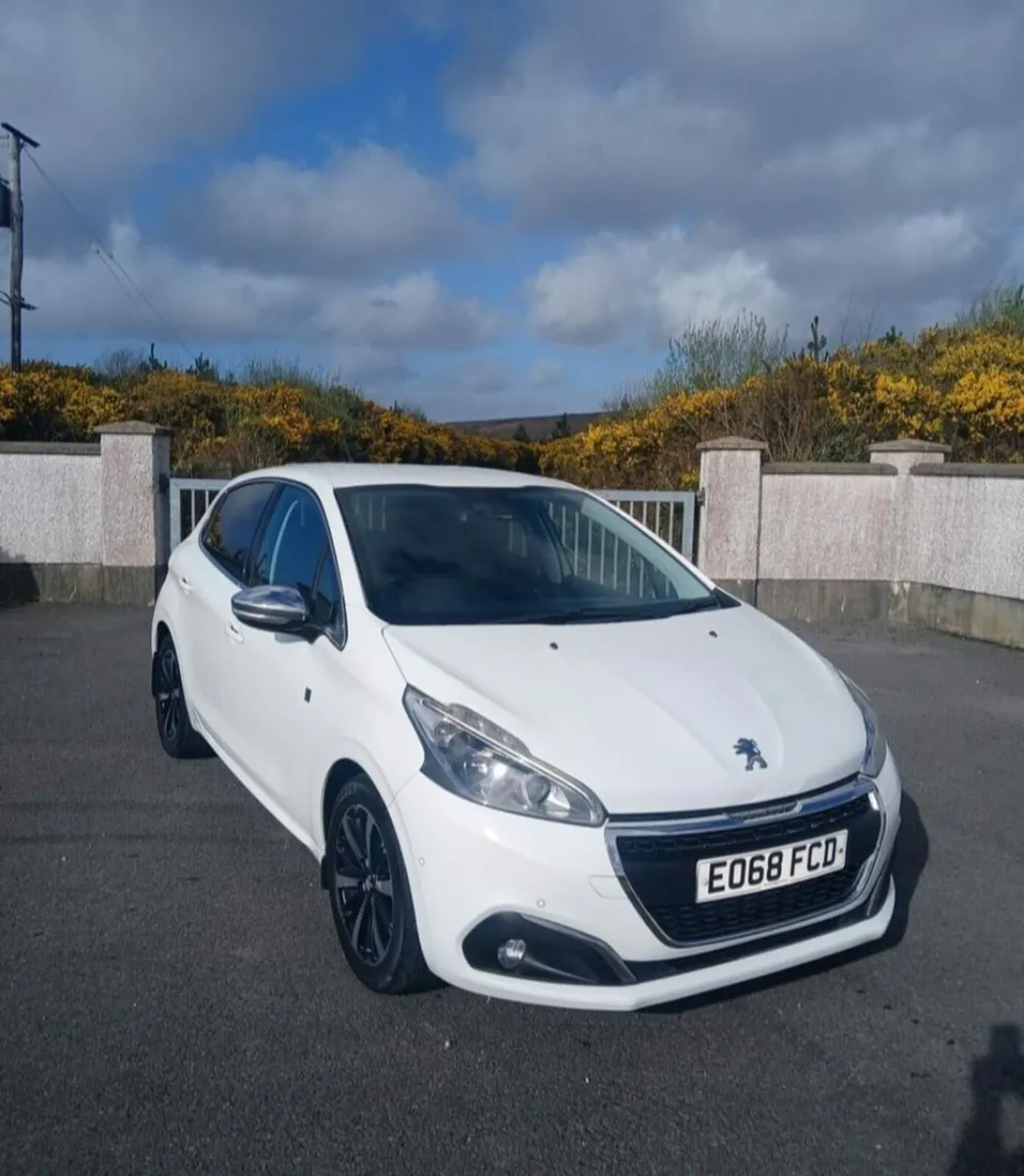 Peugeot 208 2018 - Image 4