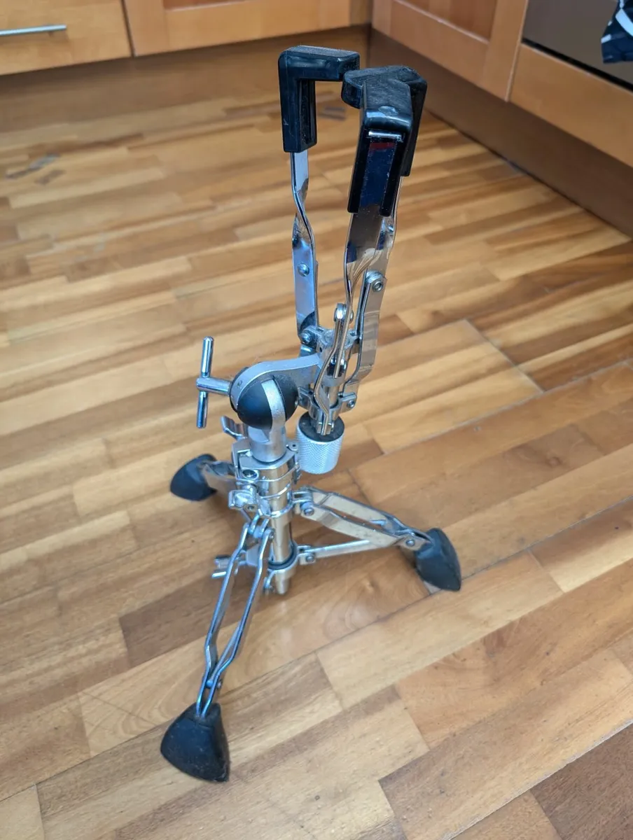 Drums stand - Image 2