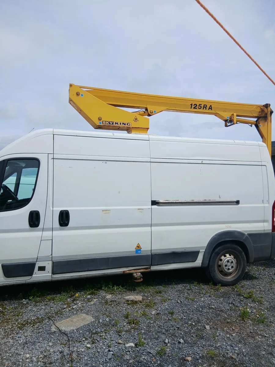 Fiat Ducato Hoist - Image 2