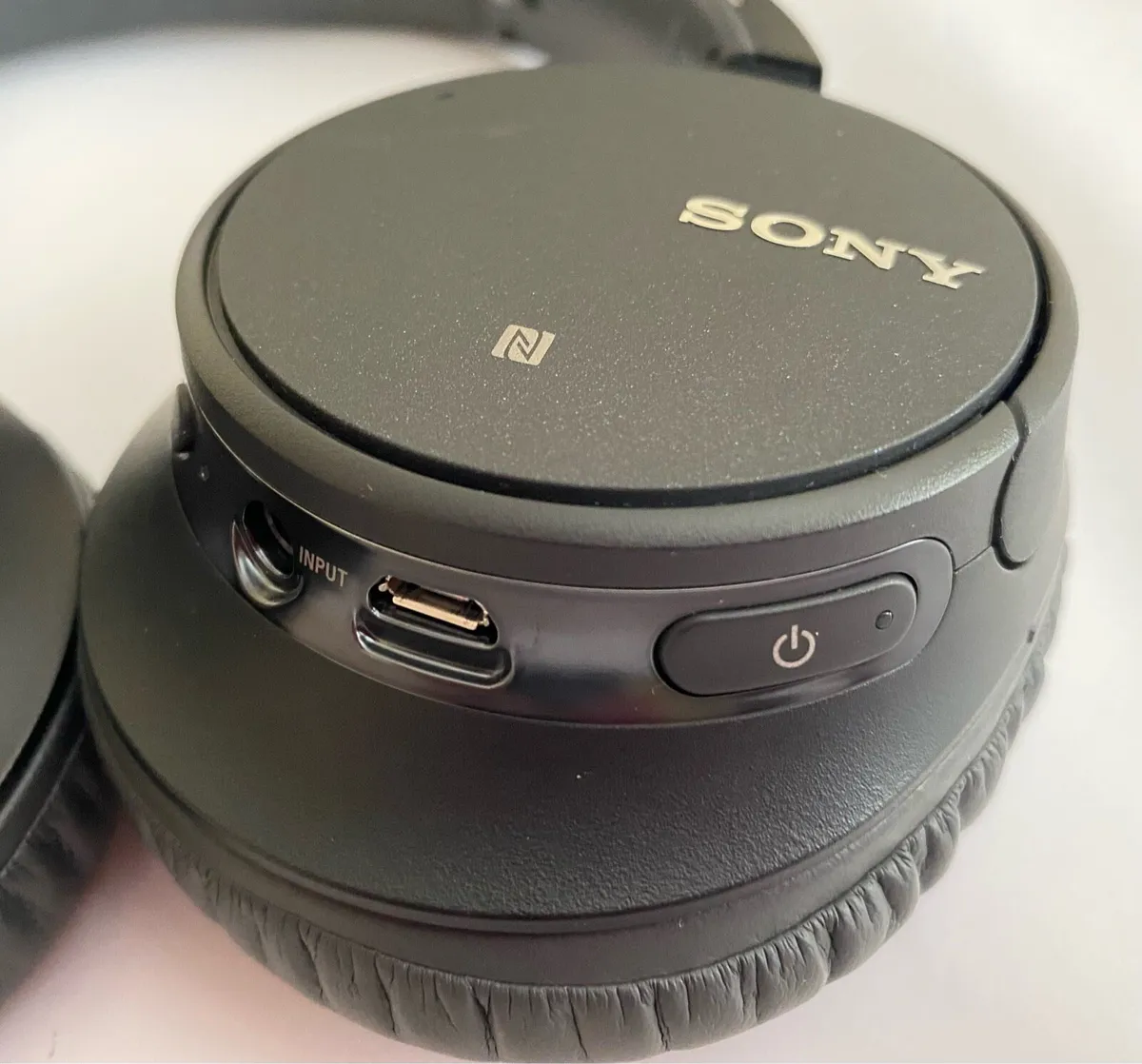 Sony CH700N Headphones - Image 4