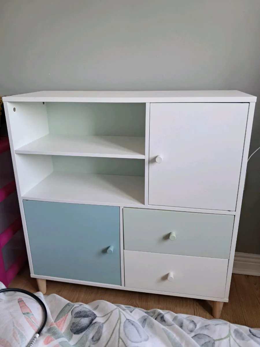 Kids Playroom/Nursery Furniture - Image 1