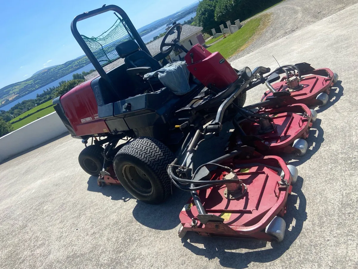Ride on mowers - Image 2