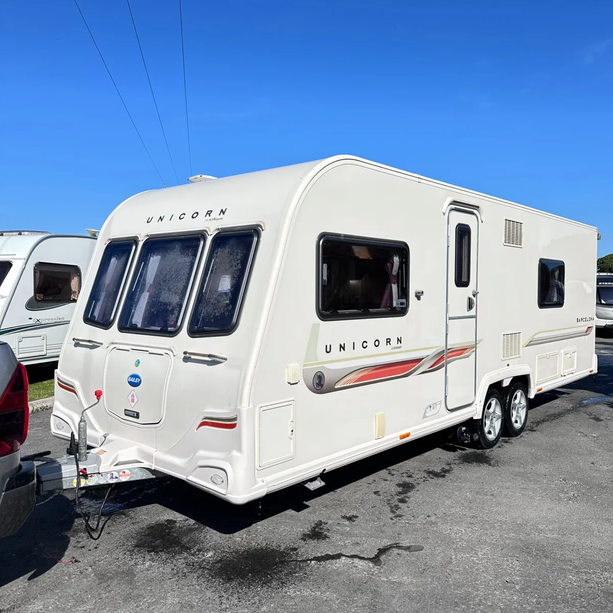 ✨STUNNING BAILEY UNICORN 4 BERTH FIXED BED✨ - Image 1