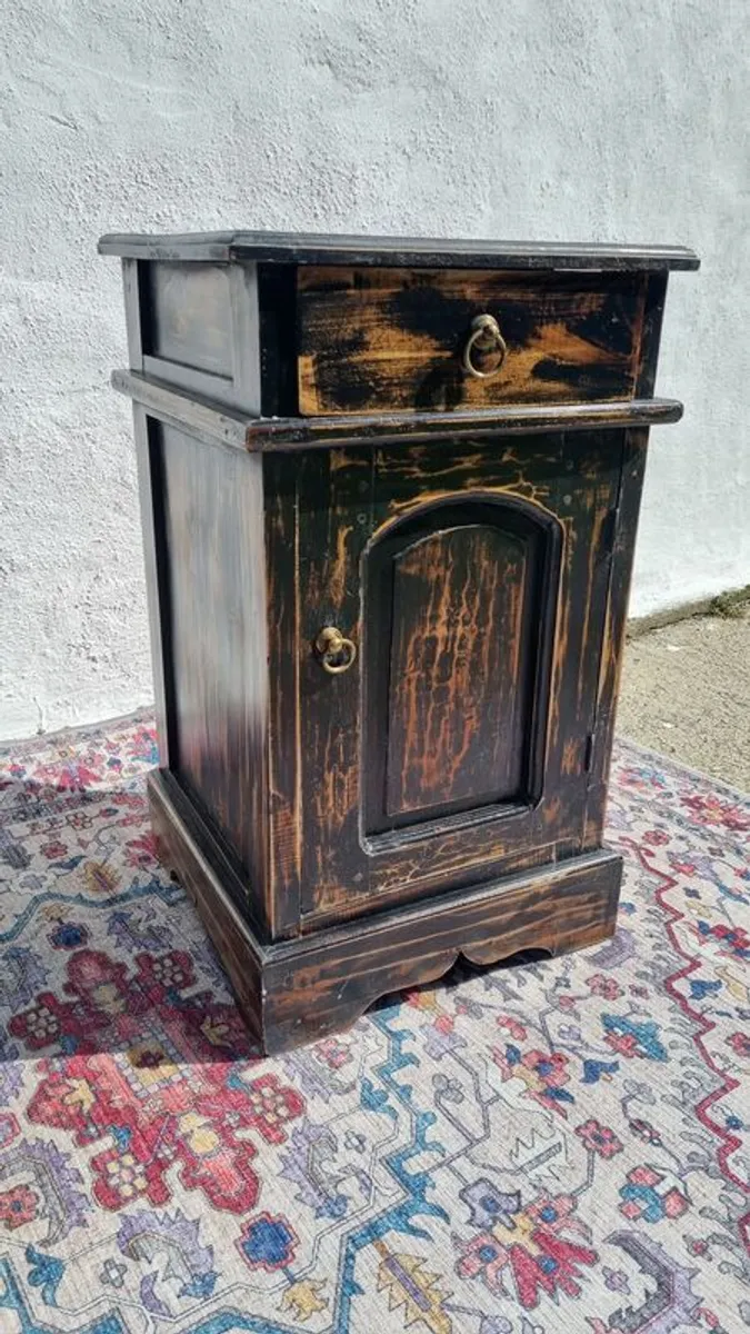 Pair of Solid Wood Bedside Lockers 60 euro each - Image 3