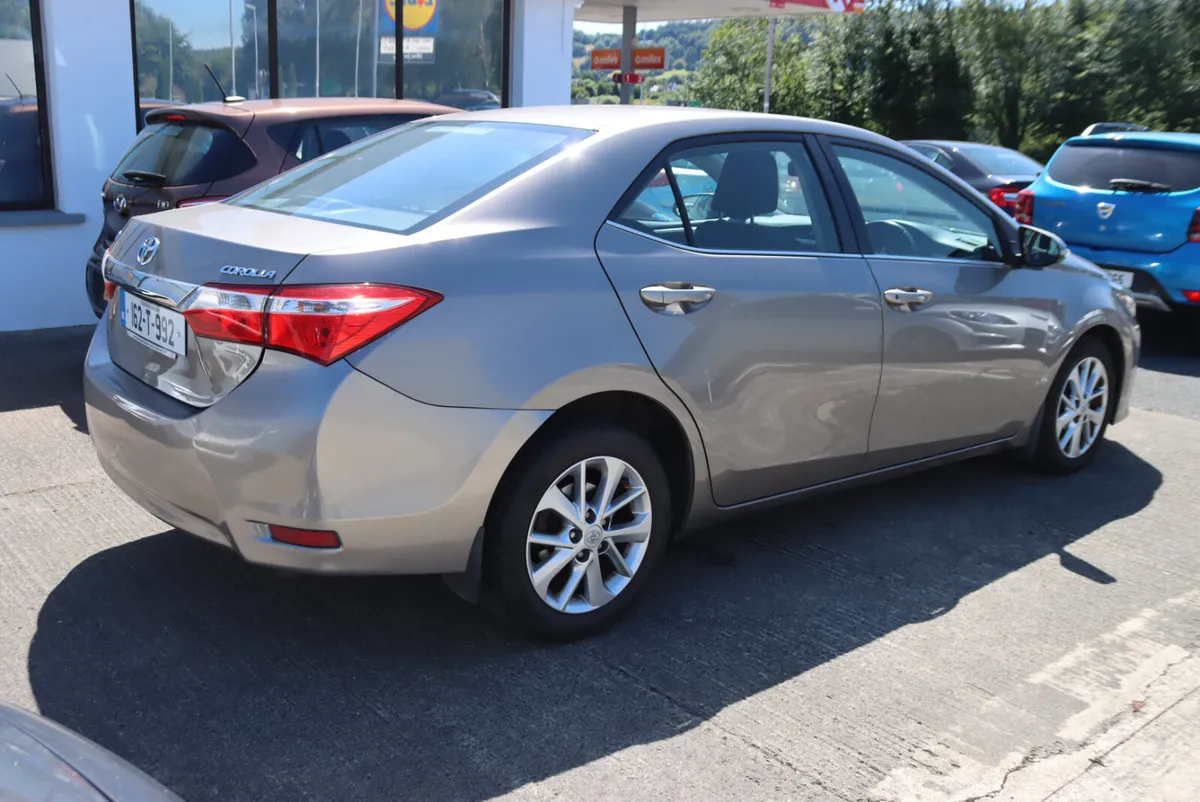 2016 Toyota Corolla 1.4D4 Luna 4-dr Saloon Diesel - Image 3