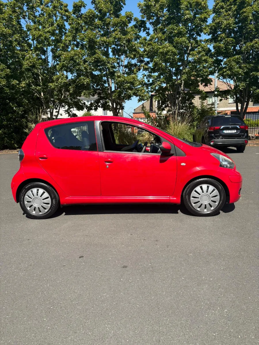 Toyota Aygo 2011. CAR WILL COME WITH NEW NCT - Image 2