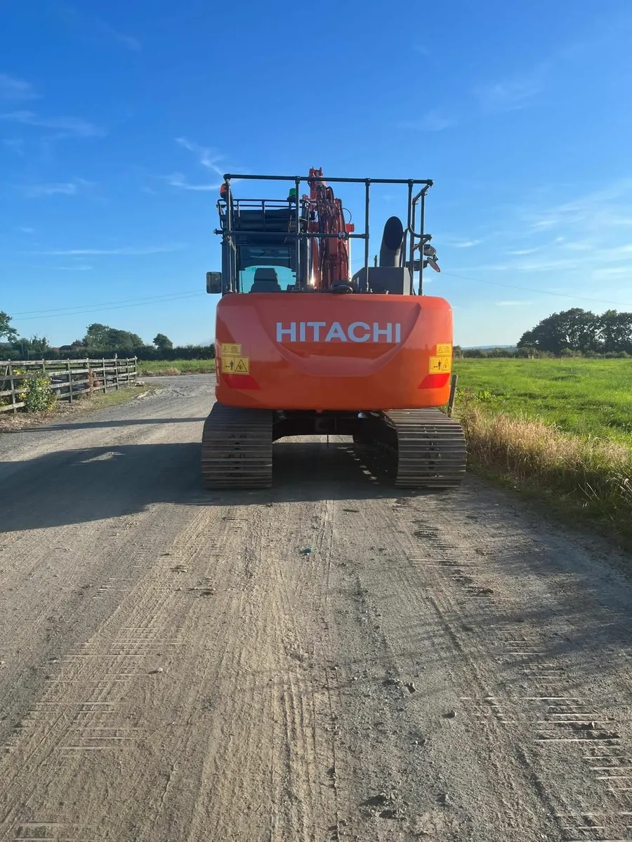 HITACHI 130-6 - Image 2