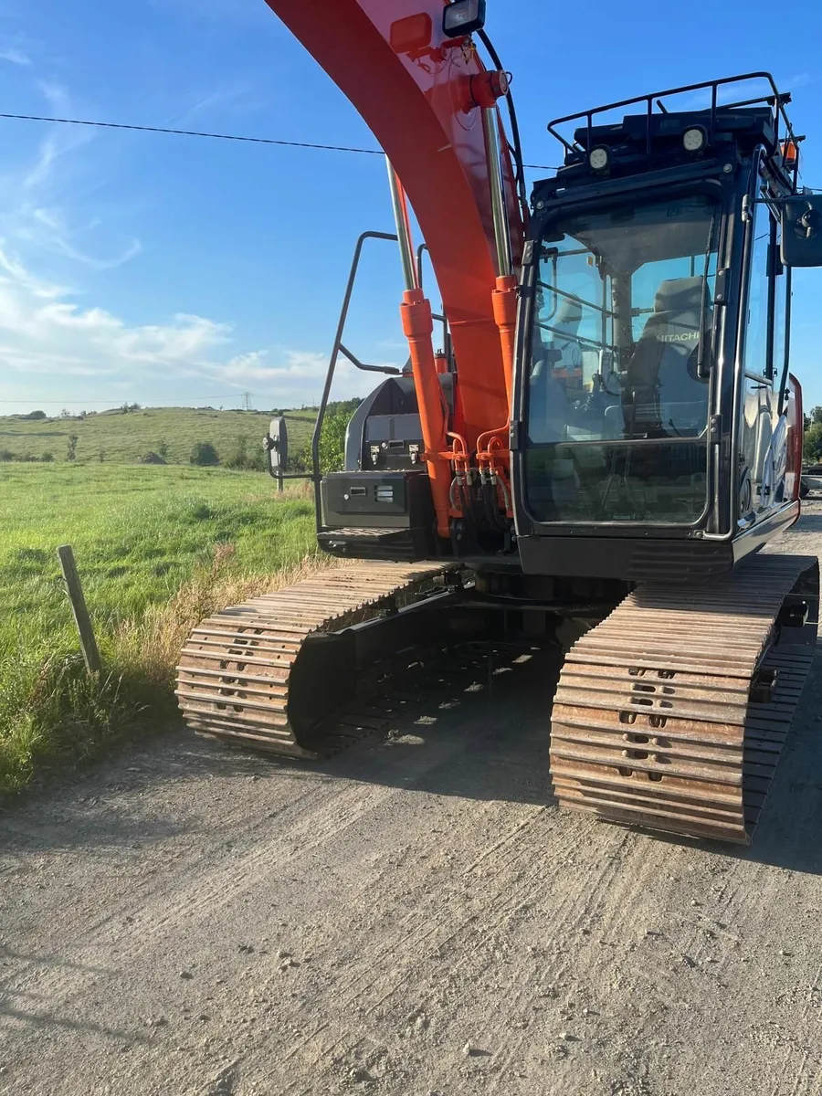 HITACHI 130-6 - Image 3