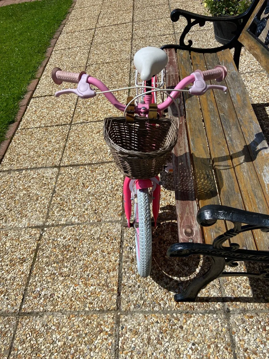 Child’s.   Bike - Image 2