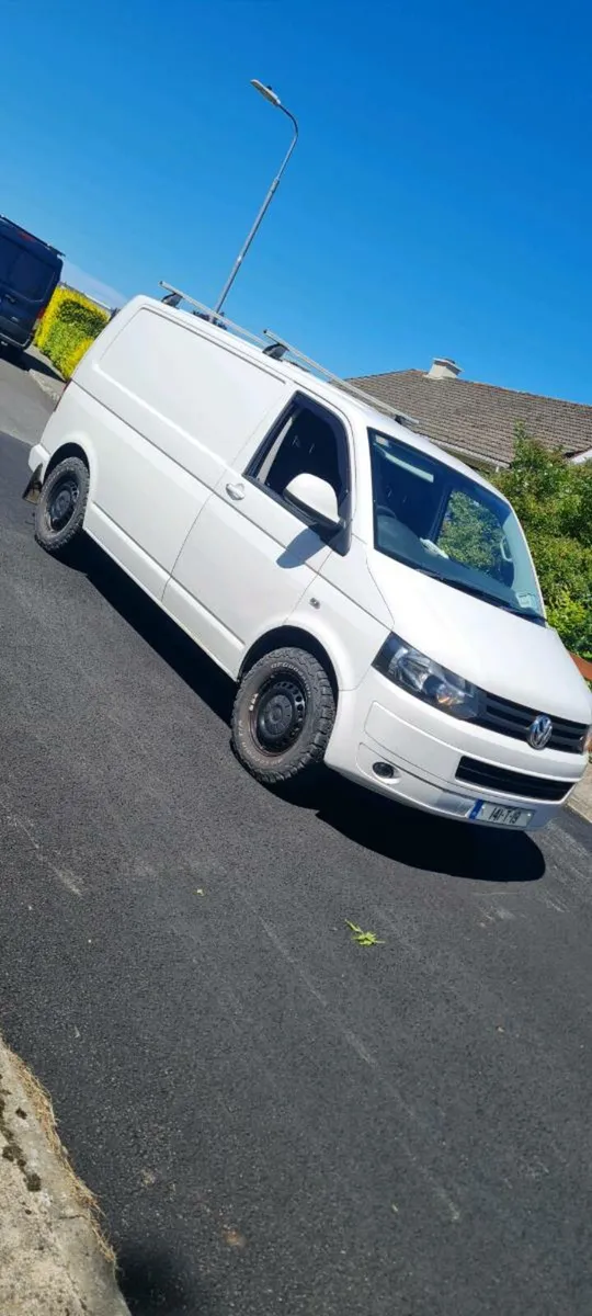 Transporter T5 - Image 1