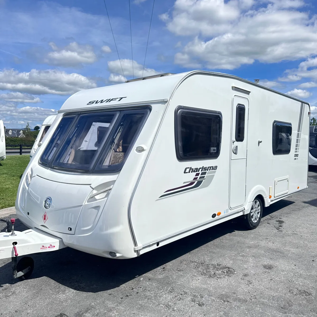 ✨STUNNING SWIFT CHARISMA 4 BERTH FIXED BED✨ - Image 1