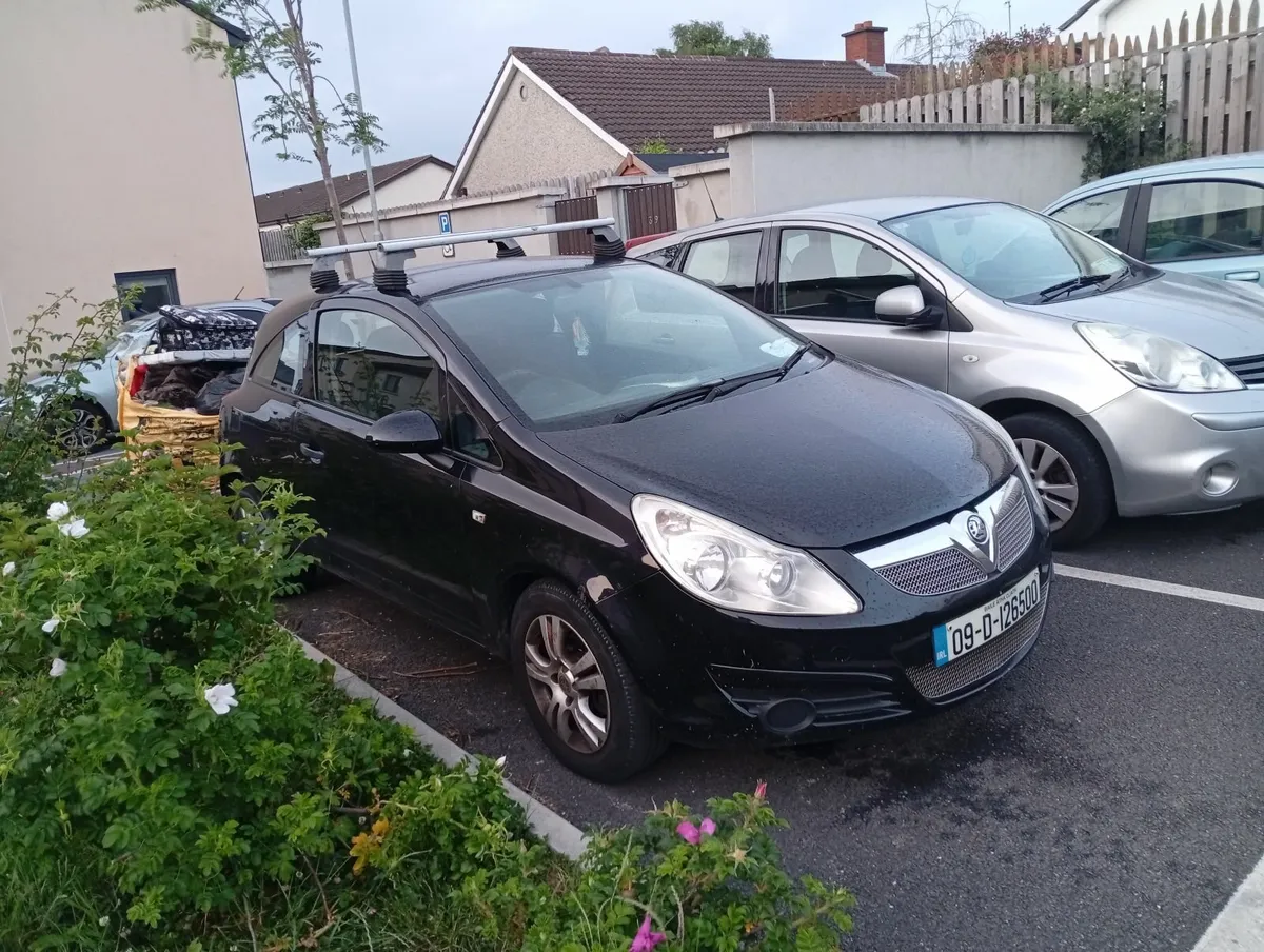 Vauxhall Corsa 2009 - Image 3