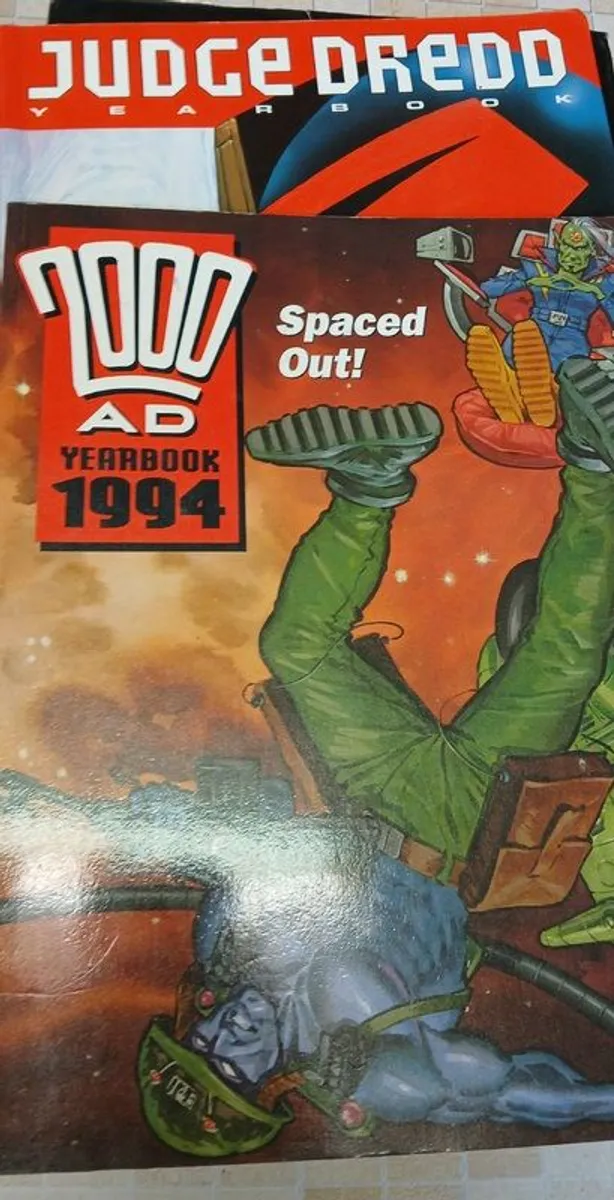 Judge Dredd books - Image 4