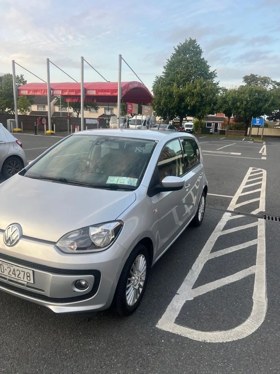 Volkswagen up! 2013 - Image 2
