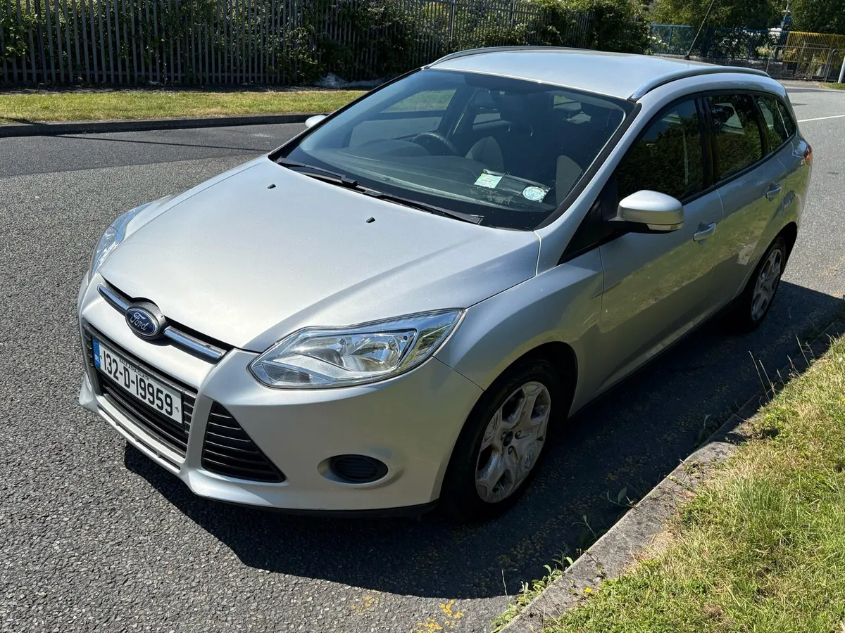 Ford focus estate diesel 1.6 Tax and Tested - Image 3