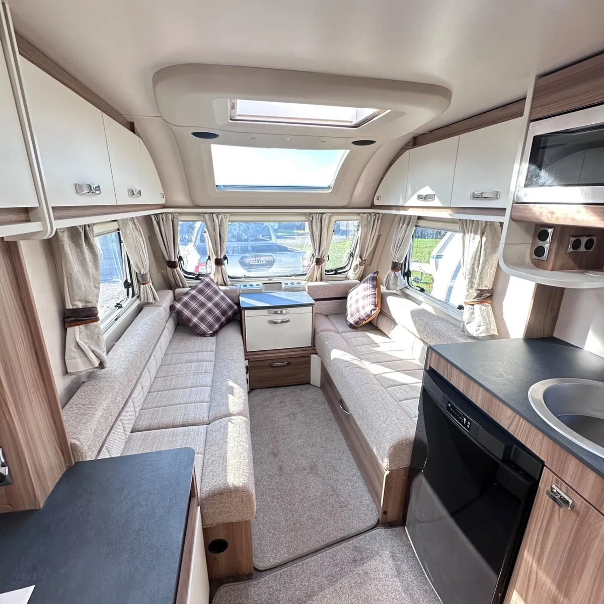 ✨STUNNING 2020 SWIFT FREESTYLE 2 BERTH✨ - Image 4