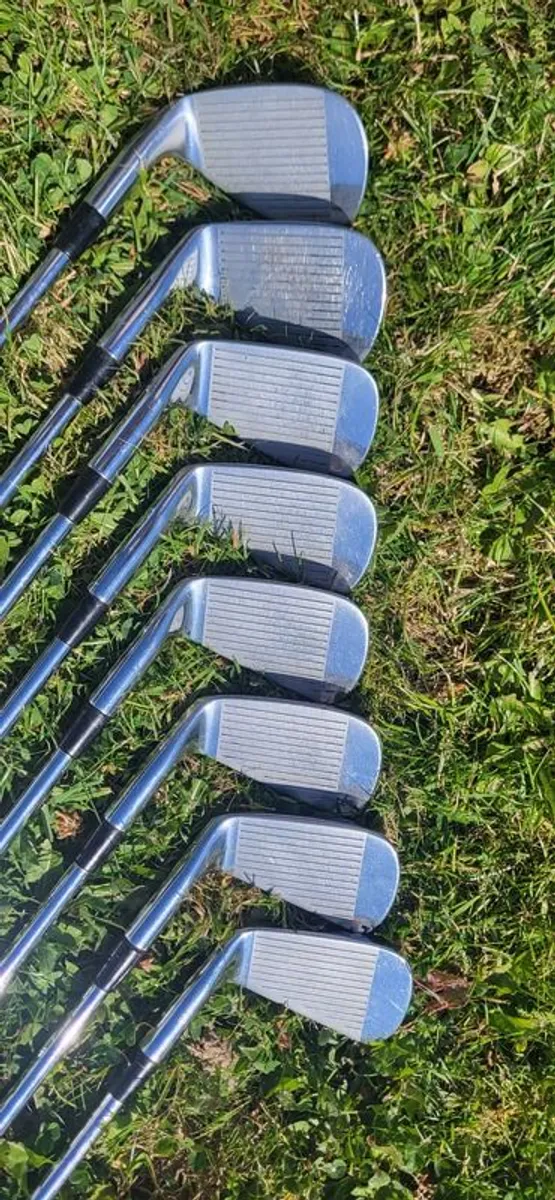 Maxfli Tour Ltd irons - Image 1
