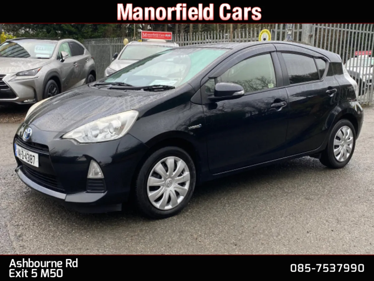 2014 141 Toyota Aqua 1.5 Petrol Hybrid Auto - Image 4