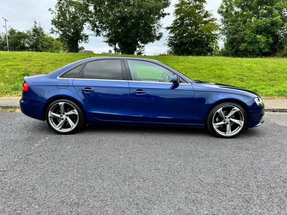 Audi A4 2014 manual - Image 2