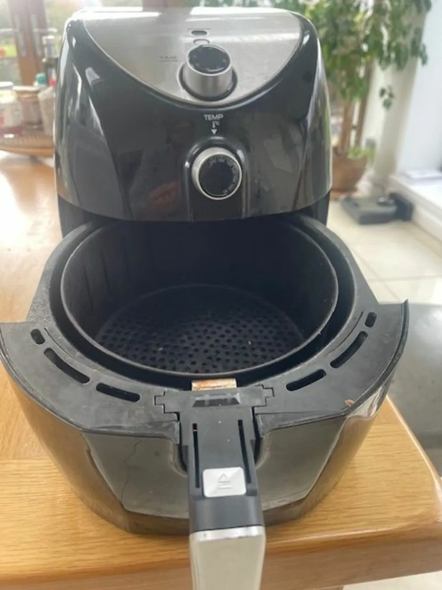 Air Fryer - Image 1