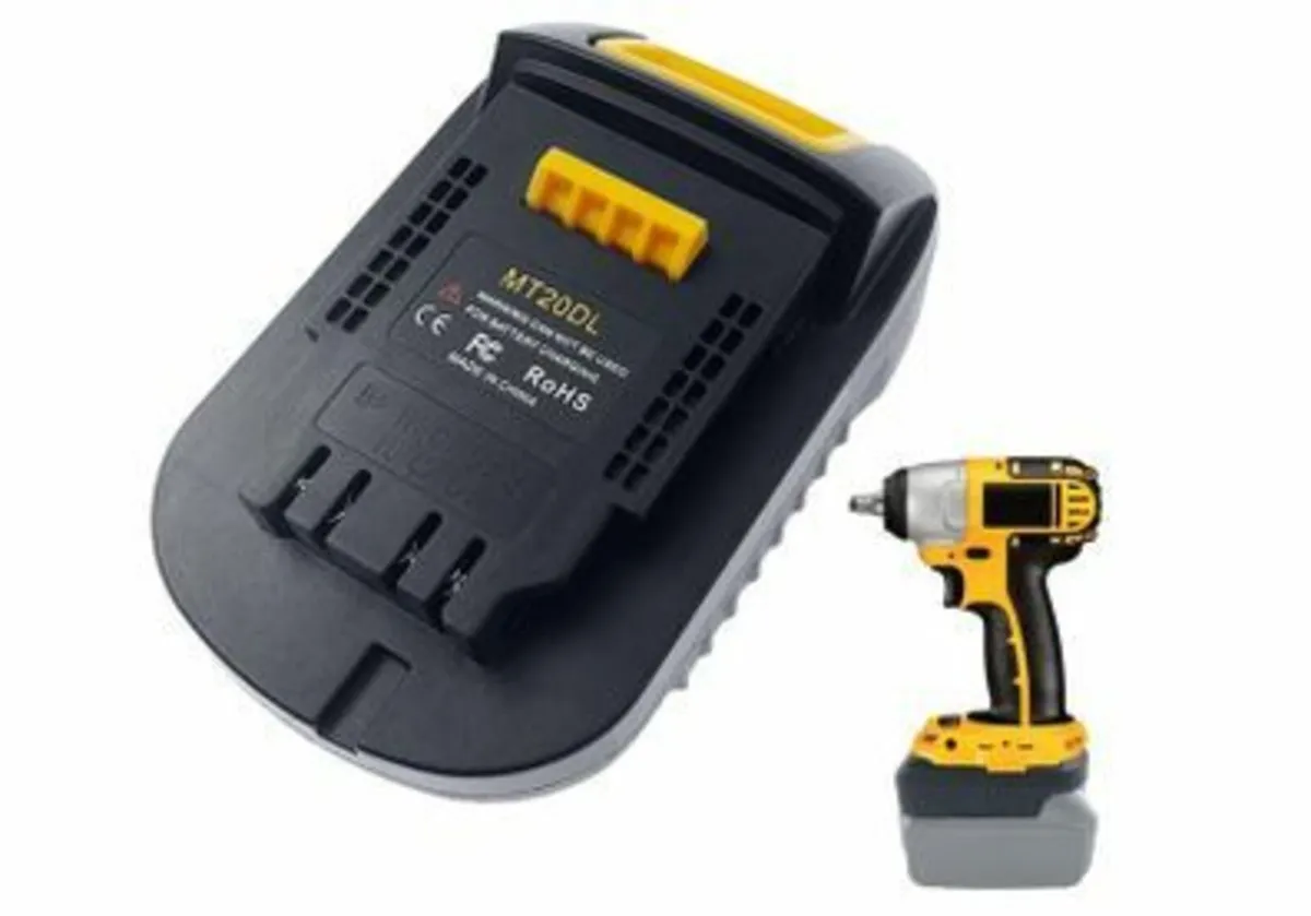 Adapter 18v Makita batt to use on 18v Dewalt tool