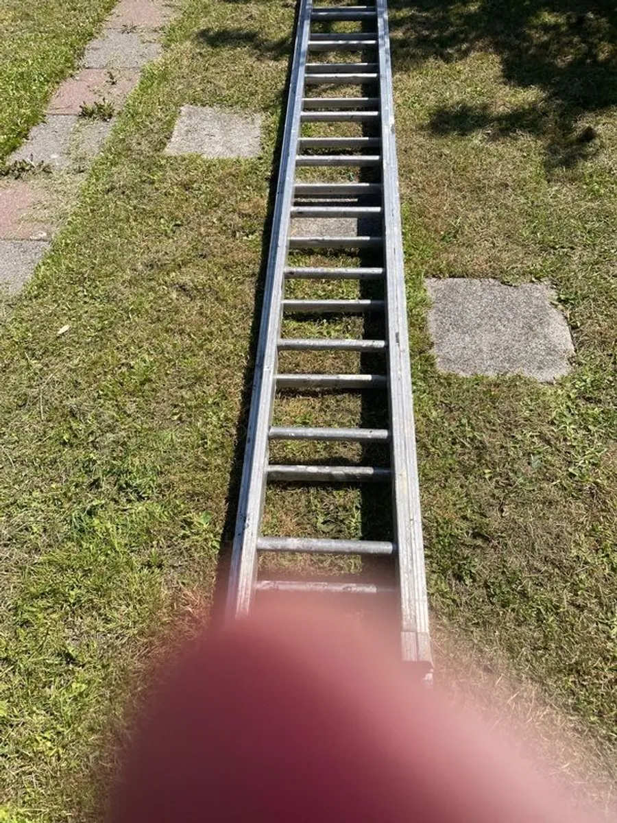 20ft Ladder - Image 1