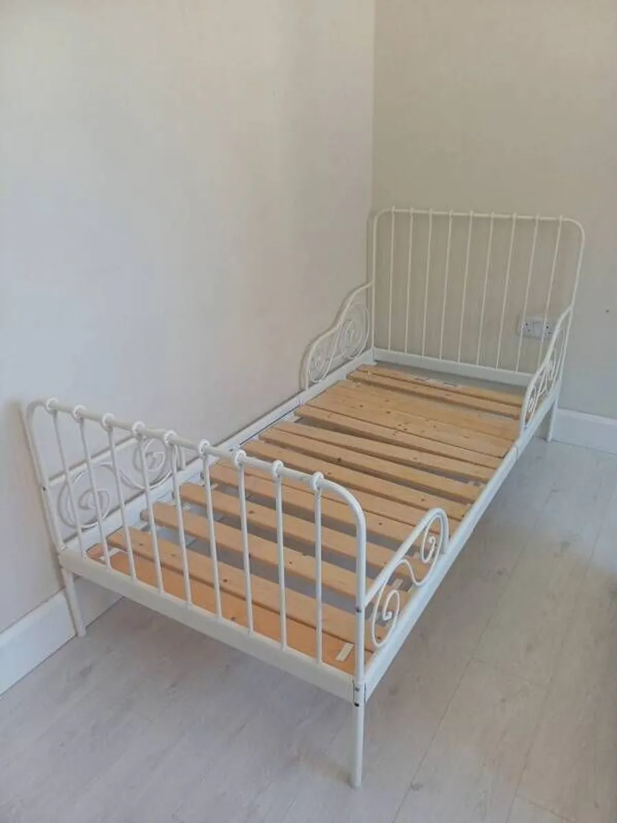Kids Bed - Image 1
