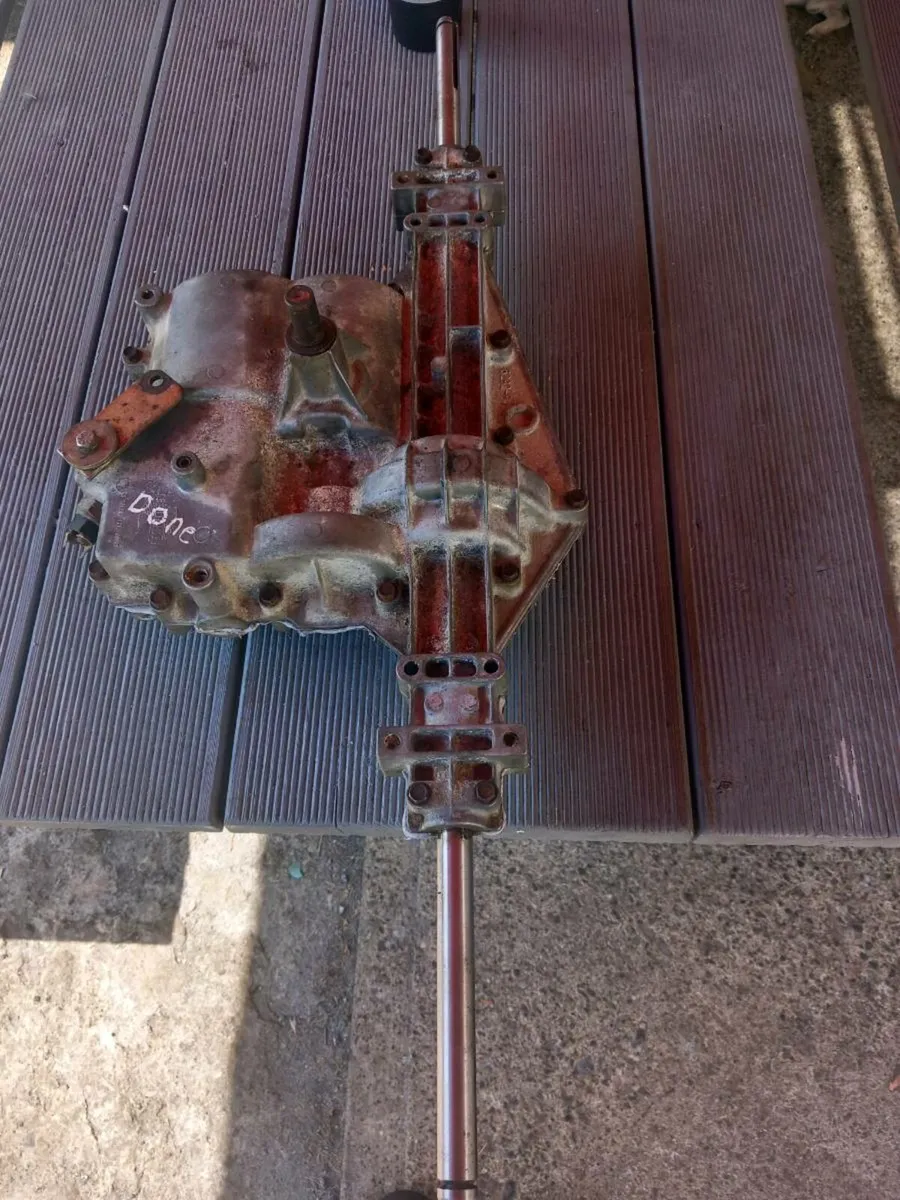 Castlegarden/peerless manual gearbox for sale - Image 2