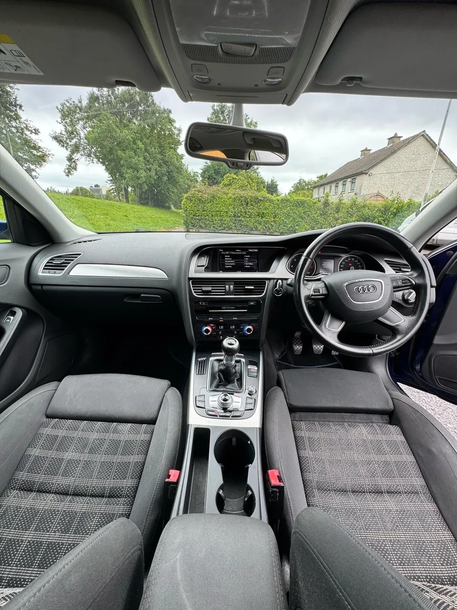 Audi A4 2014 manual - Image 4