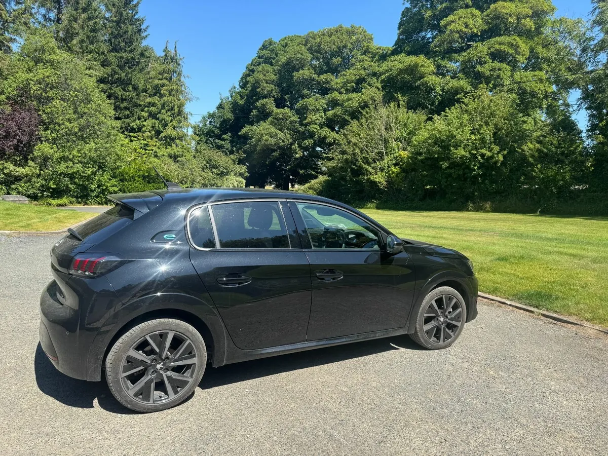 Peugeot 208 2023 - Image 3