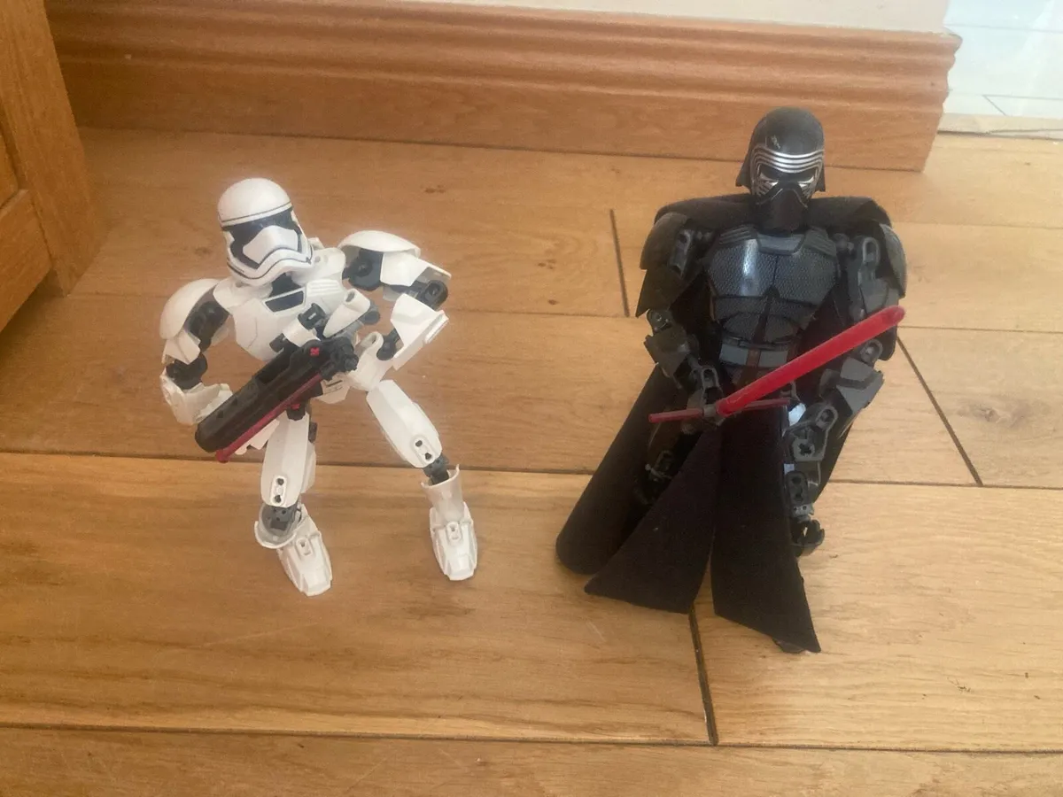 Lego Star Wars Figures Kylo Ren & Stormtrooper - Image 3
