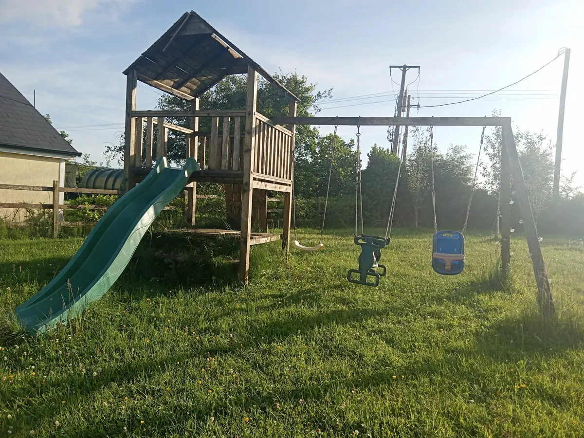 Kids play centre with multiple features - Image 4