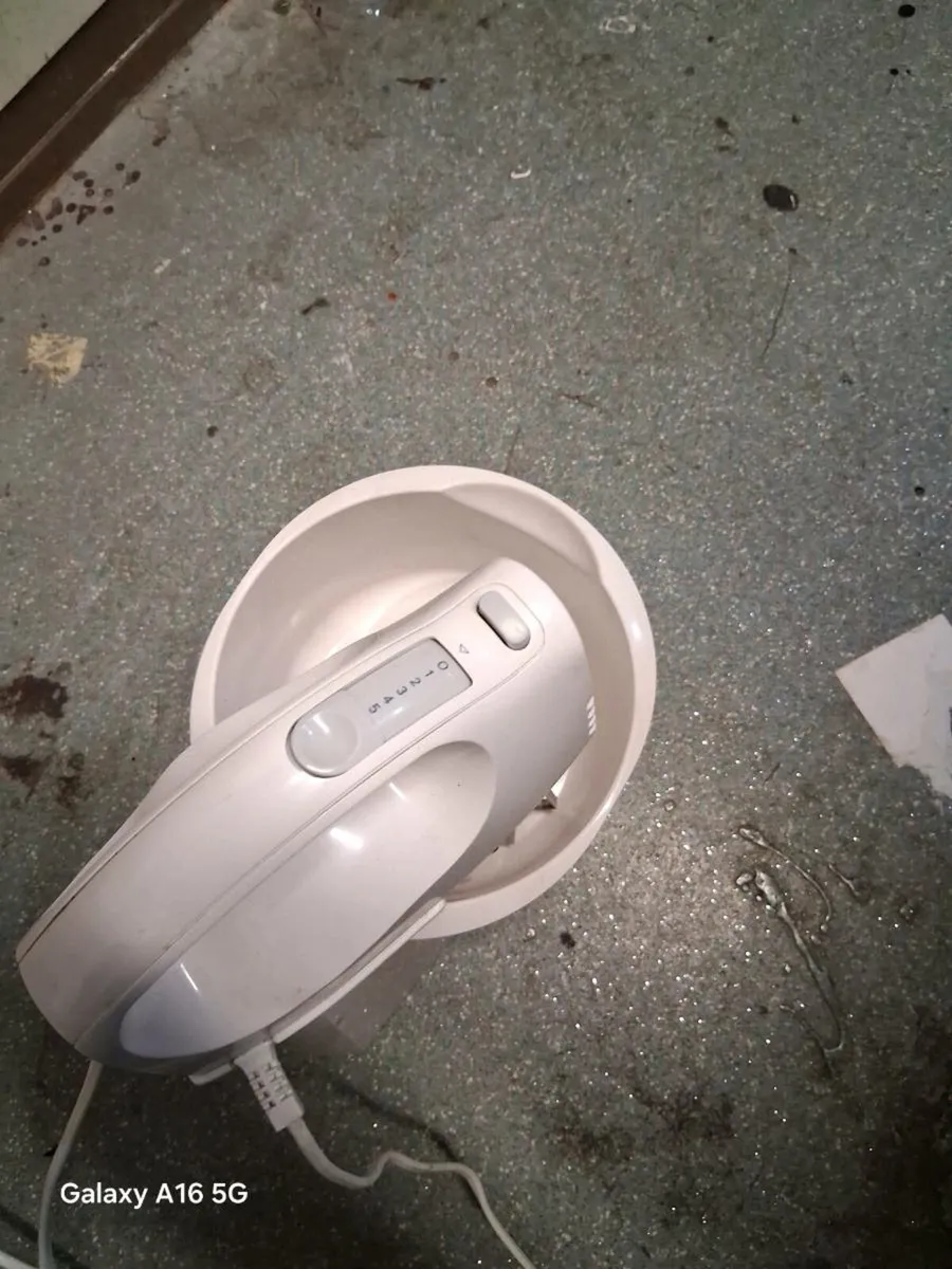 Food mixer - Image 1